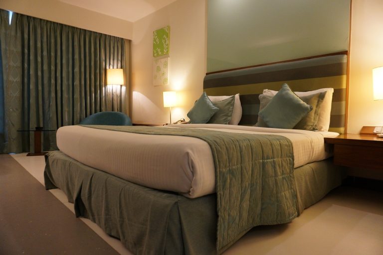 hotel-gf423a0995_1280